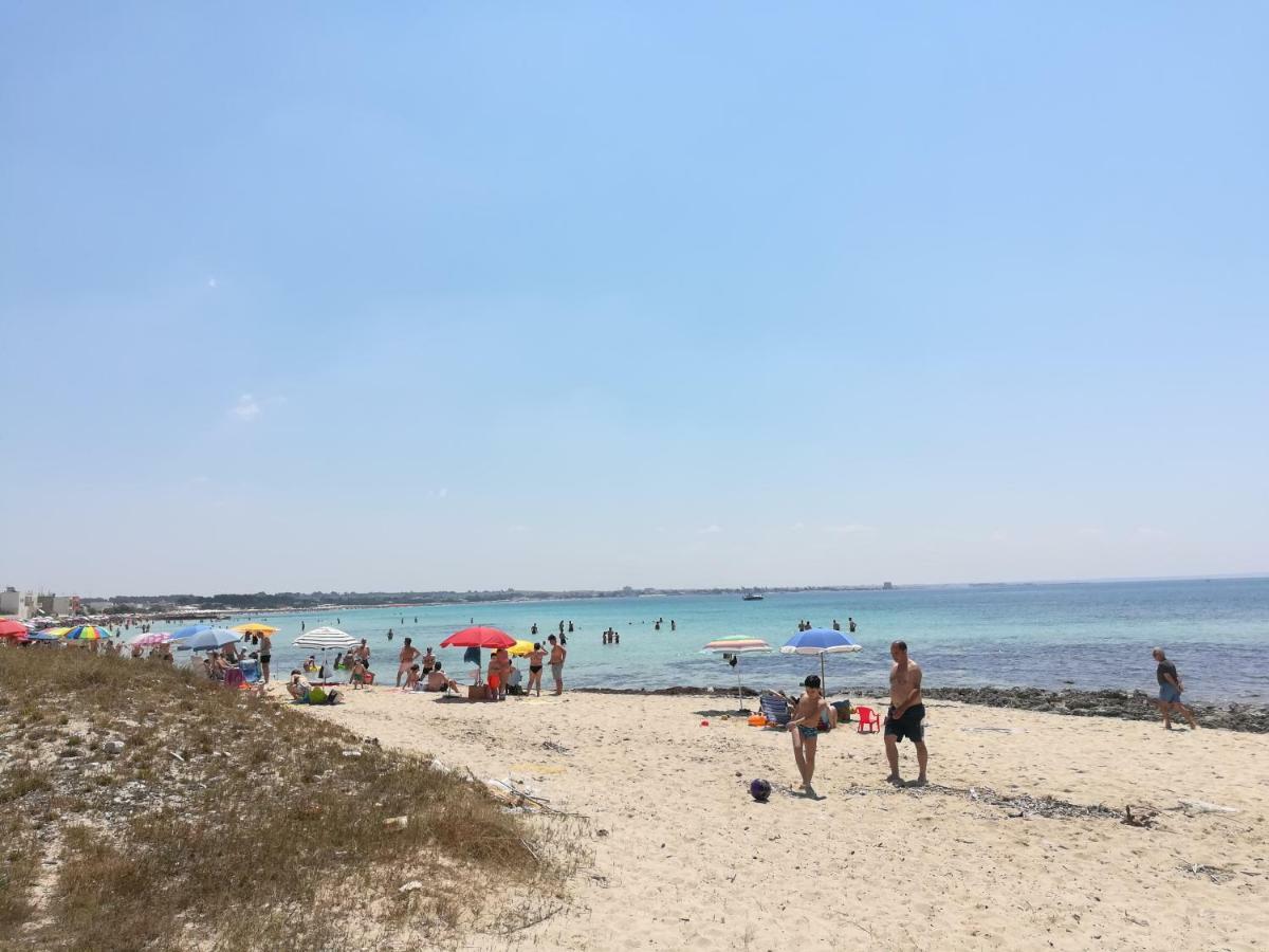 Casa Vacanze Sonia Torre Lapillo Eksteriør bilde